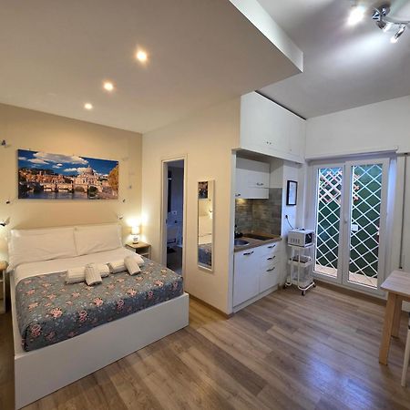 Simone'S Apartment Рим Экстерьер фото